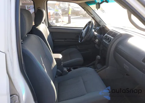 2002 Nissan Xterra Xe z USA, uszkodzony, nr VIN 5N1ED28TX2C600395